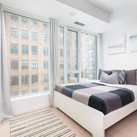 Central Studio Condo Perfect City Escape